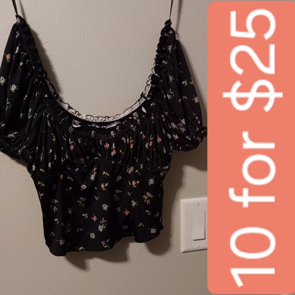 Urban Outfitters Tops - Urban Outfitters Black Floral Off-Shoulder Crop Blouse